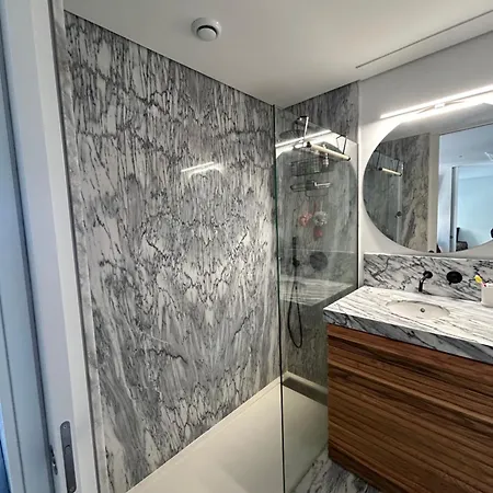 New With Large Terrace In * ماتوسينهوس