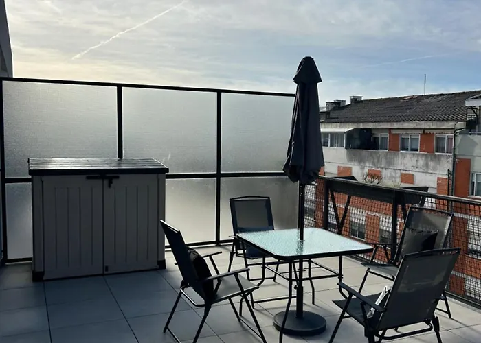 New With Large Terrace In شقة ماتوسينهوس